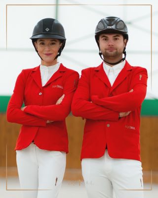 Sako Repre spojuje profesionální design s komfortem. Moderní střih, flexibilní materiály a decentní detaily, díky tomu...